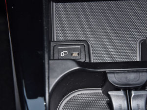 2023A(y) 200 (dng) п؅^(q)