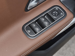 2023A(y) 200 (dng) п؅^(q)