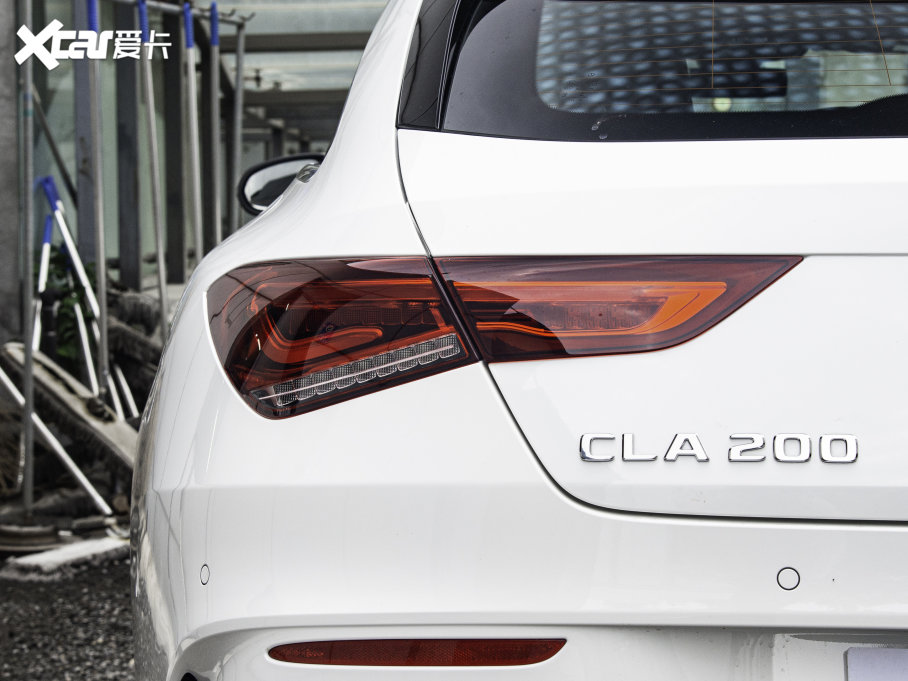 2023��YCLA�C��܇ CLA 200 �C��܇