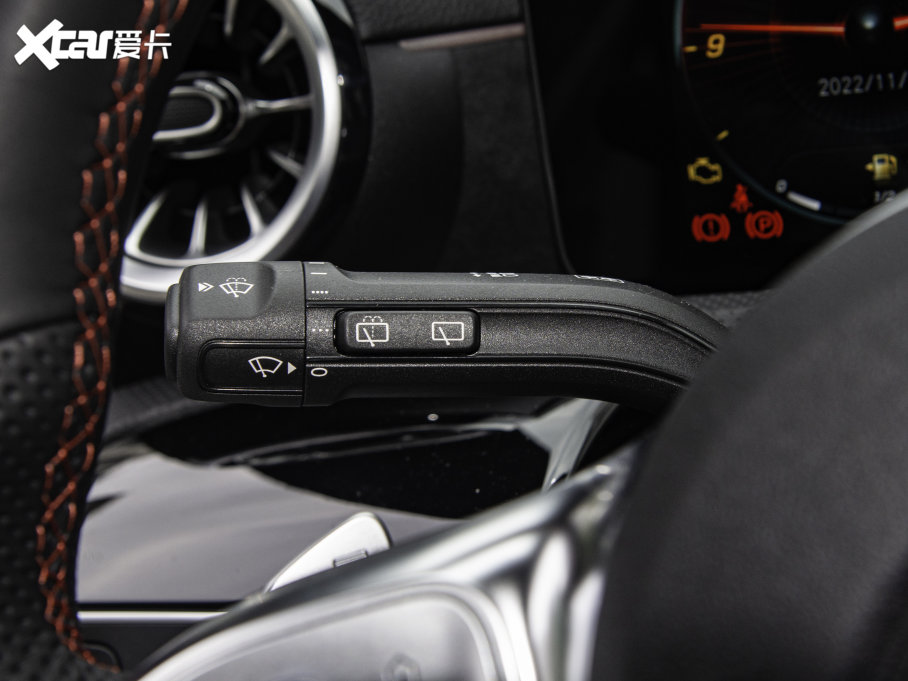 2023��YCLA�C��܇ CLA 200 �C��܇