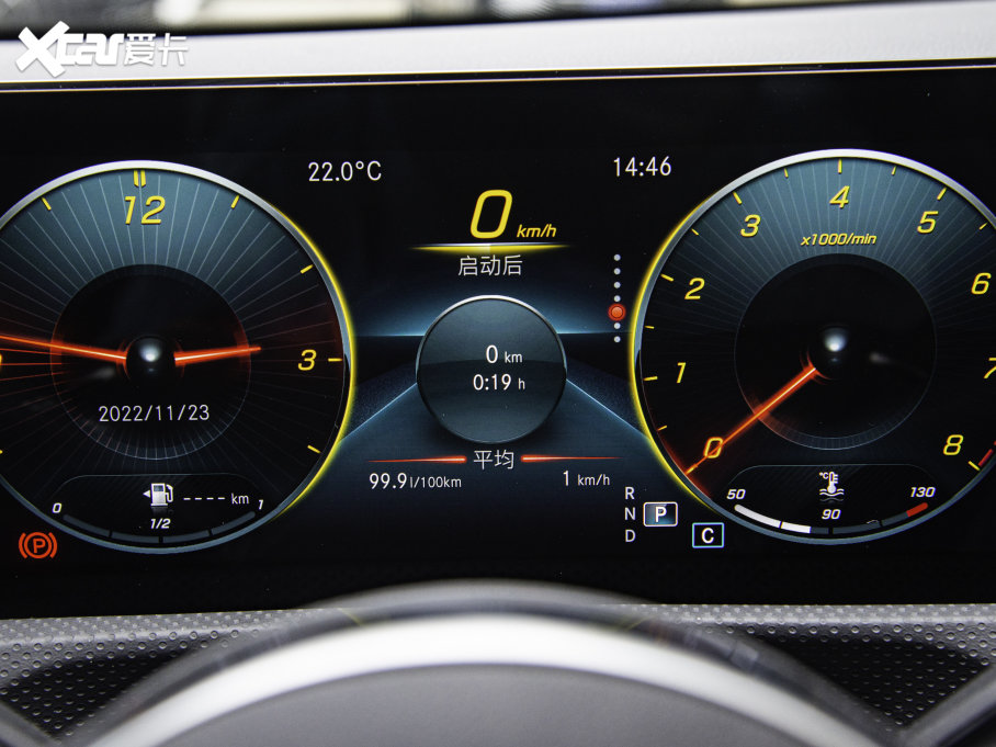 2023��YCLA�C��܇ CLA 200 �C��܇