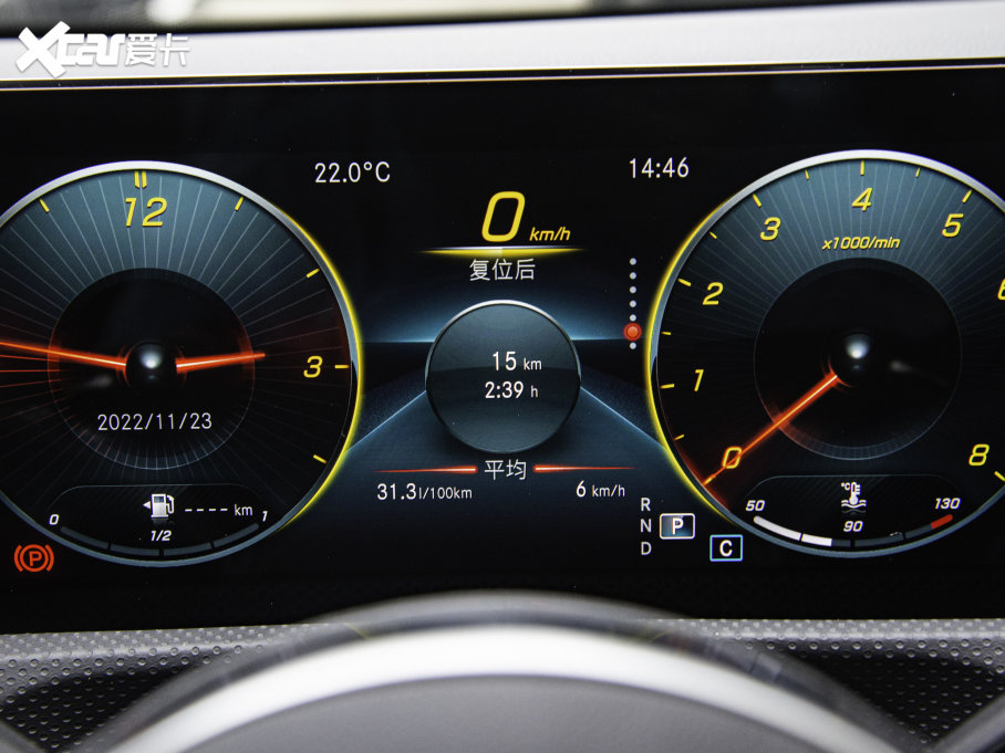 2023��YCLA�C��܇ CLA 200 �C��܇