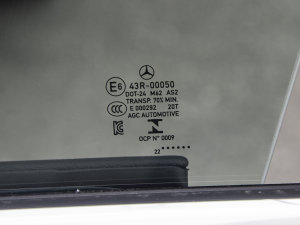 2023��CLA 200 �C��܇ �������^