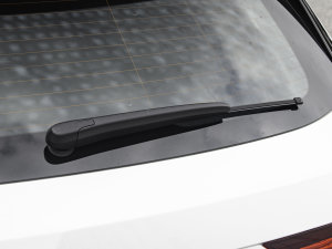 2023��CLA 200 �C��܇ �������^