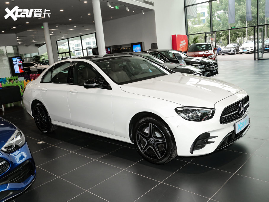 2023YE(M) E 300 r\Ӱ