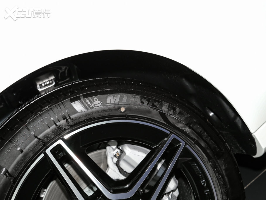 2023YE(M) E 300 r\Ӱ