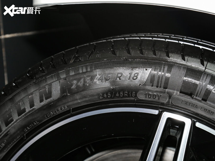 2023YE(M) E 300 r\Ӱ