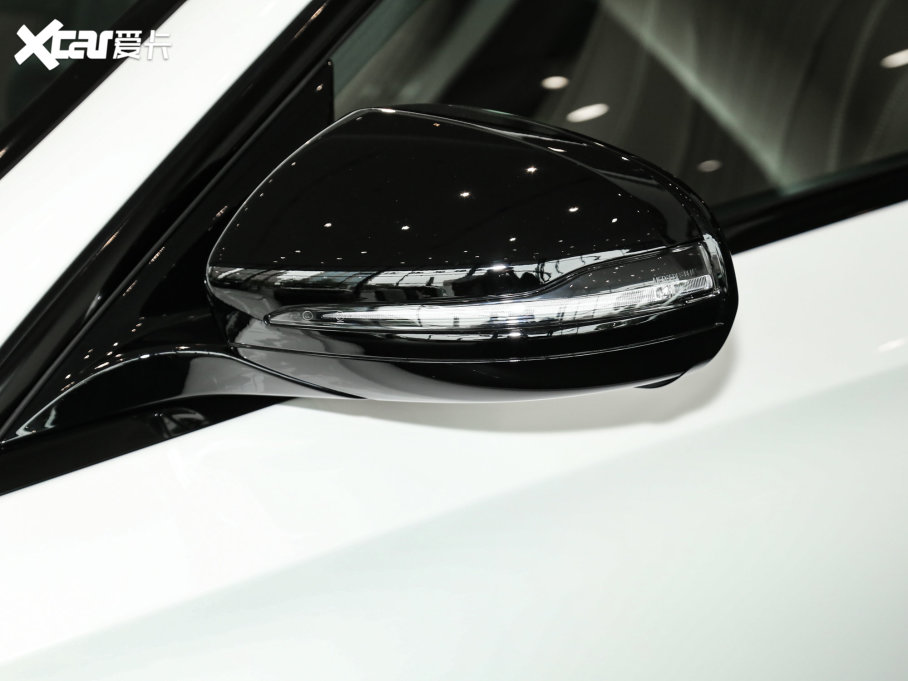 2023YE(M) E 300 r\Ӱ