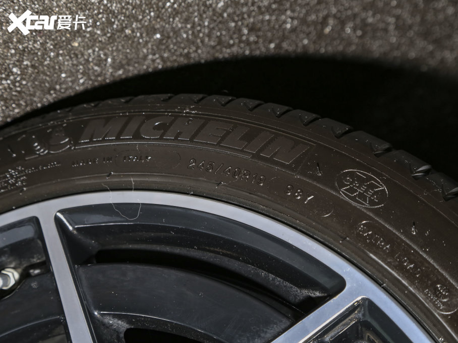 2023YE(M) E 300 A\Ӱ