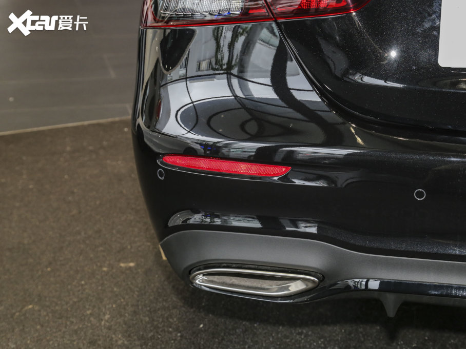 2023YE(M) E 300 A\Ӱ