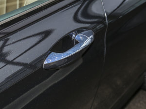 2023E 300 A\(yn)Ӱ {T