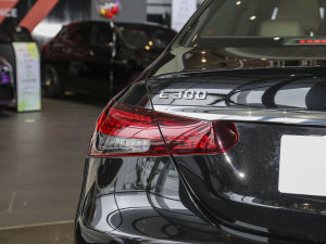 2023E 300 A\(yn)(dng) (x)(ji)^