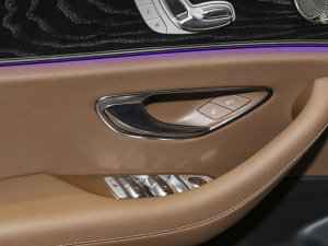 2023E 300 A\(yn)(dng) п؅^(q)