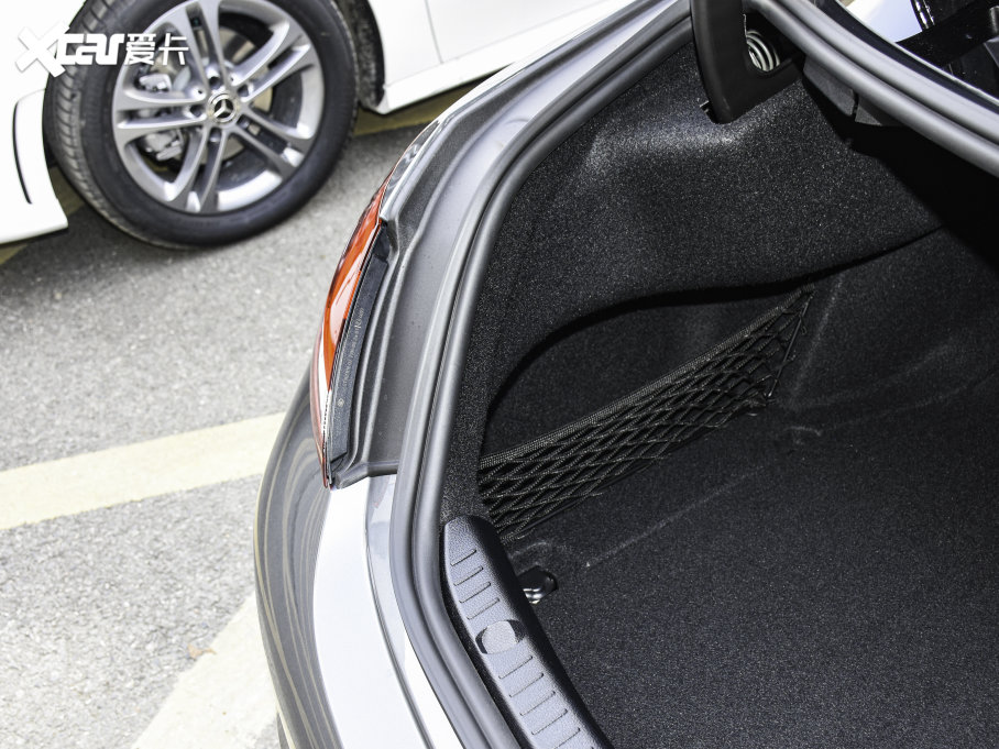 2023YCCoupe C 260 I܇