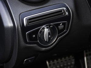 2023C 260 I܇ п؅^(q)