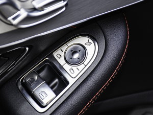 2023C 260 I܇ п؅^(q)