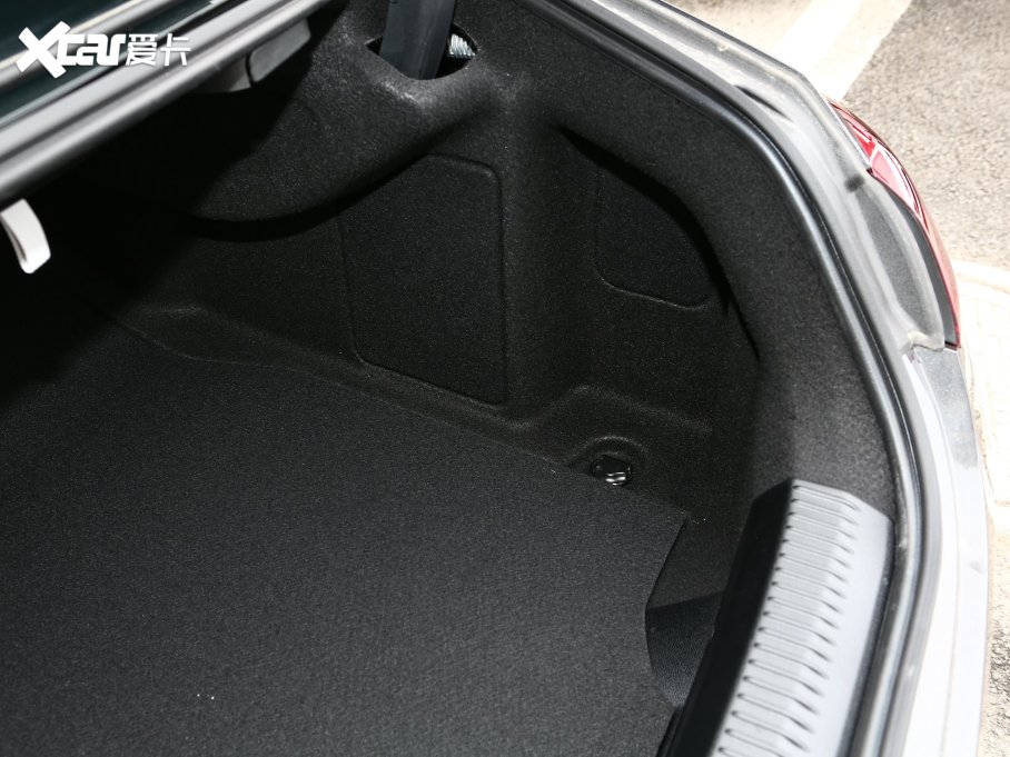 2023YCLS Ŀ CLS 300 A