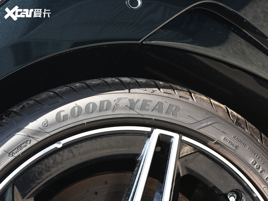 2023YCLS Ŀ CLS 300 Ӹ