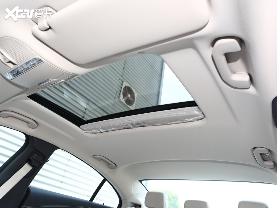 2023YCLS Ŀ CLS 300 (dng)