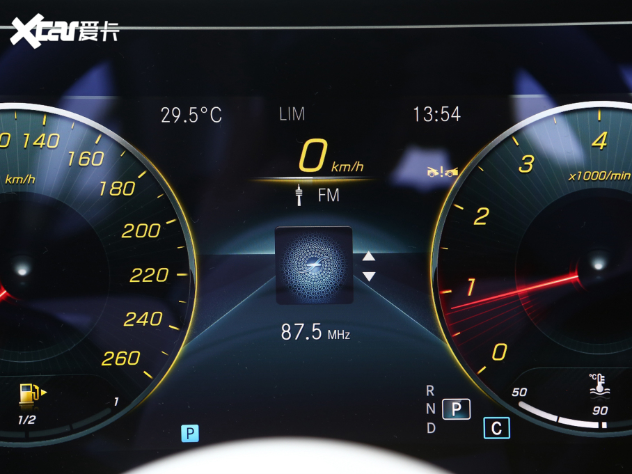 2023YCLS Ŀ CLS 300 Ӹ