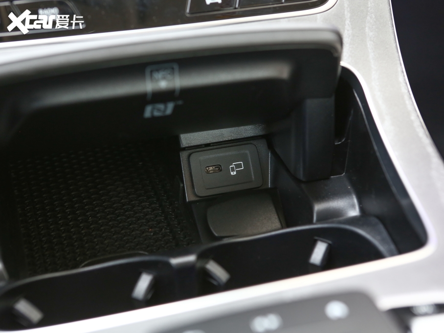 2023YCLS Ŀ CLS 300 Ӹ