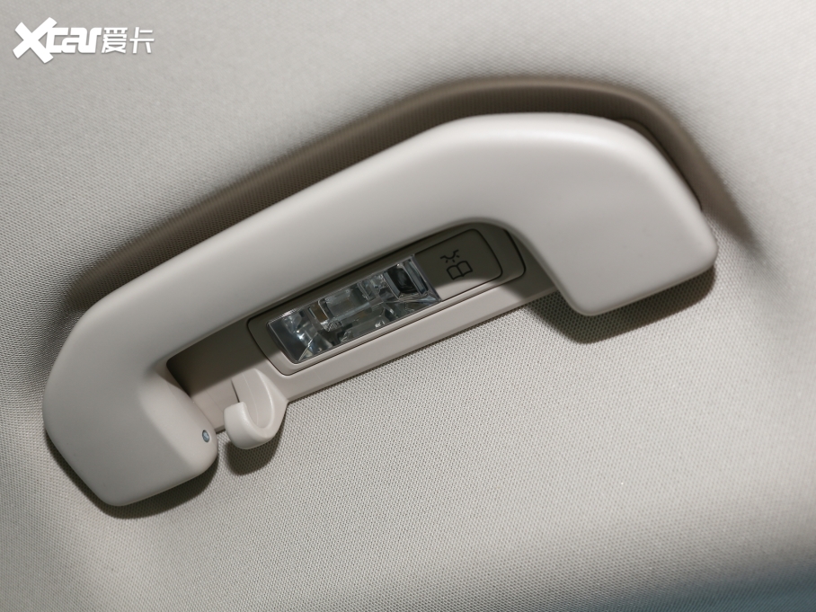 2023YCLS Ŀ CLS 300 Ӹ