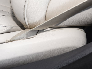 2023CLS 300 A п؅^(q)