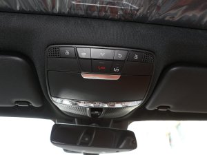 2023Ŀ CLS 300 A п؅^