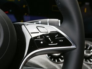 2023Ŀ CLS 300 A п؅^