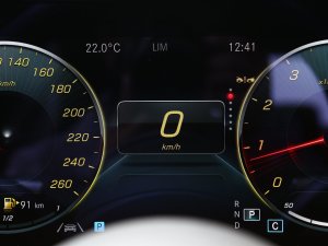 2023Ŀ CLS 300 A п؅^