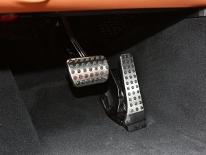 2023Ŀ CLS 300 A п؅^