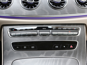 2023Ŀ CLS 300 Ӹ {{