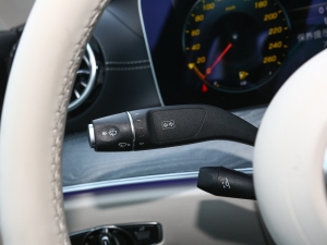 2023Ŀ CLS 300 Ӹ п؅^