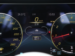 2023Ŀ CLS 300 (dng) п؅^(q)