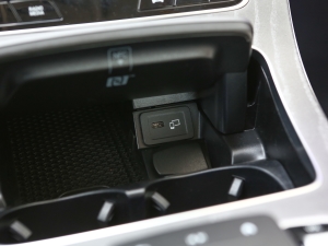 2023Ŀ CLS 300 (dng) п؅^(q)