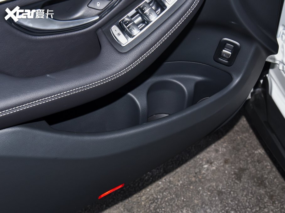 2023YGLCCoupe(M(jn)) GLC 260 4MATIC ISUV