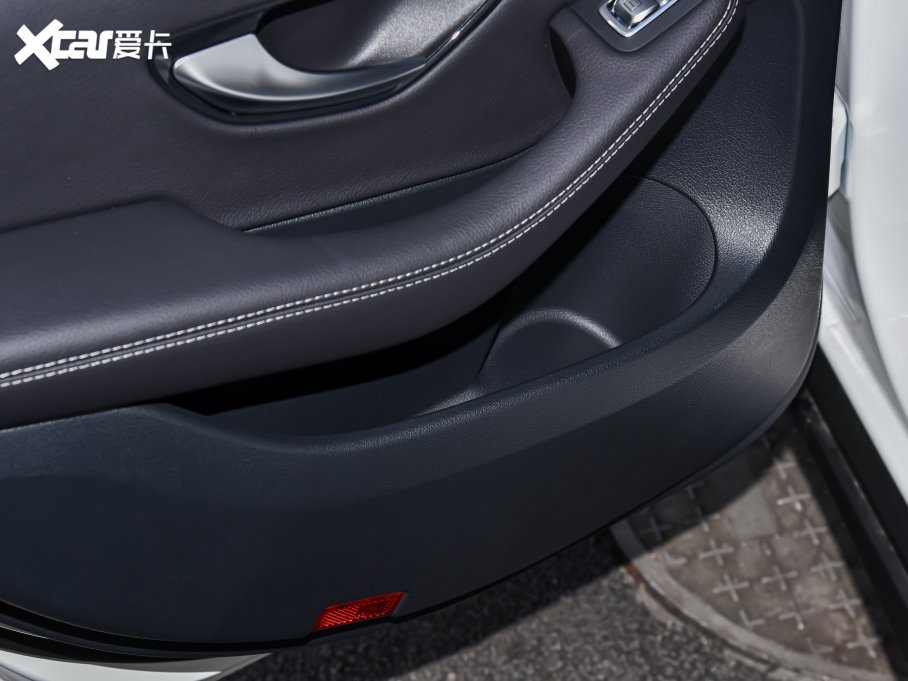 2023YGLCCoupe(M) GLC 260 4MATIC ISUV