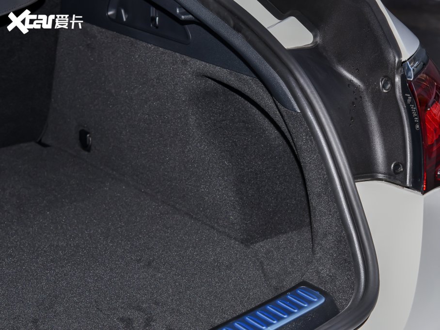 2023YGLCCoupe(M(jn)) GLC 260 4MATIC ISUV