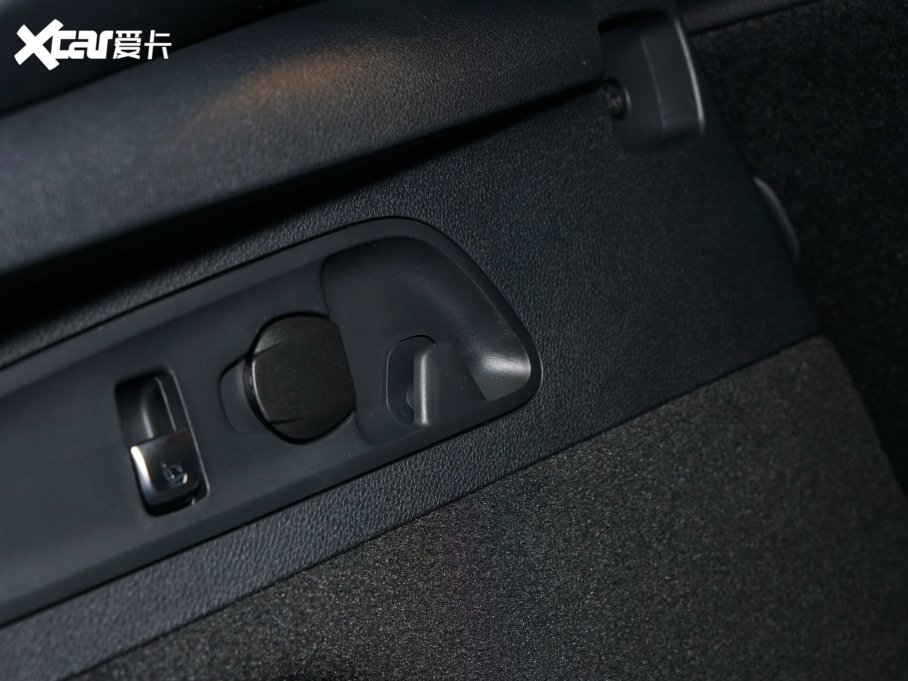 2023YGLCCoupe(M) Ŀ GLC 300 4MATIC ISUV