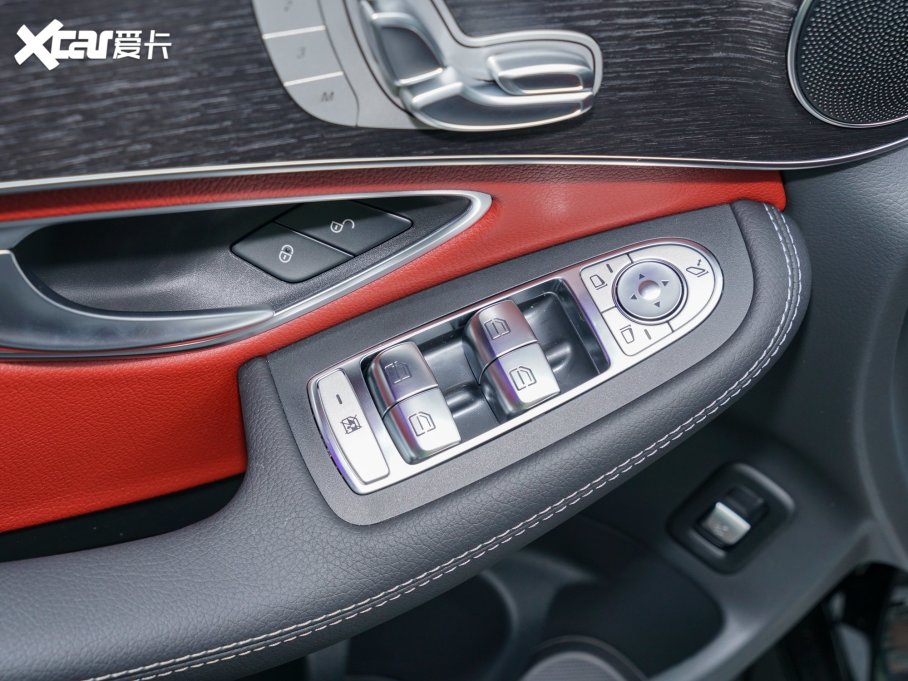 2023YGLCCoupe(M(jn)) Ŀ GLC 300 4MATIC ISUV