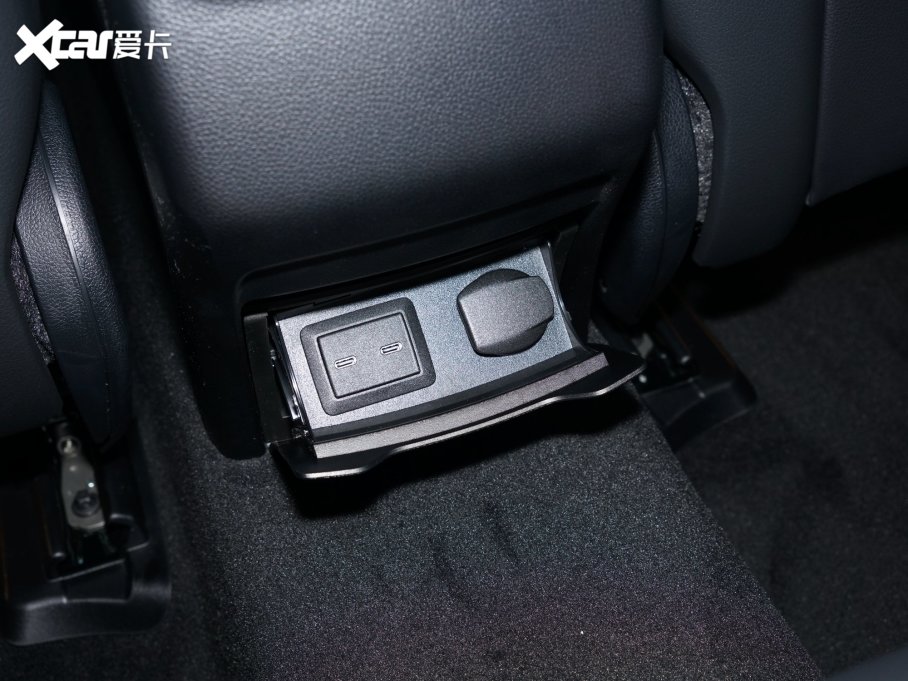 2023YGLCCoupe(M) Ŀ GLC 300 4MATIC ISUV