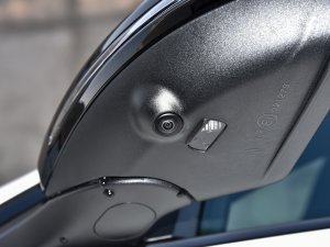 2023GLC 260 4MATIC ISUV ^