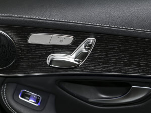 2023GLC 300 4MATIC ISUV g