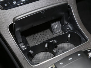 2023GLC 300 4MATIC ISUV g