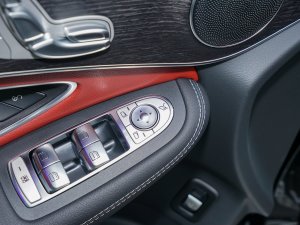 2023Ŀ GLC 300 4MATIC ISUV п؅^