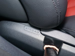 2023Ŀ GLC 300 4MATIC ISUV п؅^