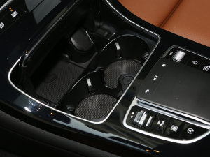 2023Ŀ GLC 260 4MATIC ISUV ǰű