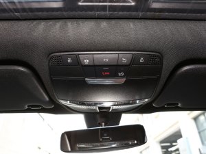 2023Ŀ GLC 260 4MATIC ISUV п؅^