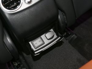 2023Ŀ GLC 260 4MATIC ISUV п؅^