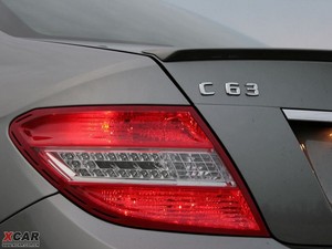 2009AMG C 63 β